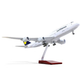 1/160 Boeing 747 Lufthansa Diecast Airplane Model | Finished Jumbo Jet Static Display with Stand