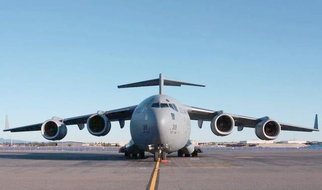 Compare C-17, C-5 and C-130