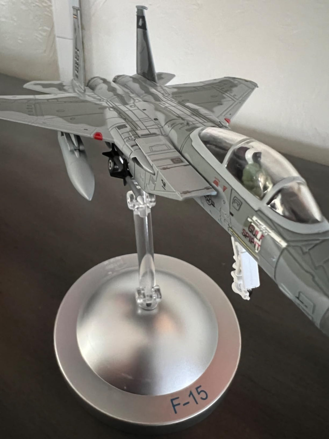 A Fighter Jet for Your Desk: An Overview of NUOTIE’s 1:100 F-15E Strike Eagle Model