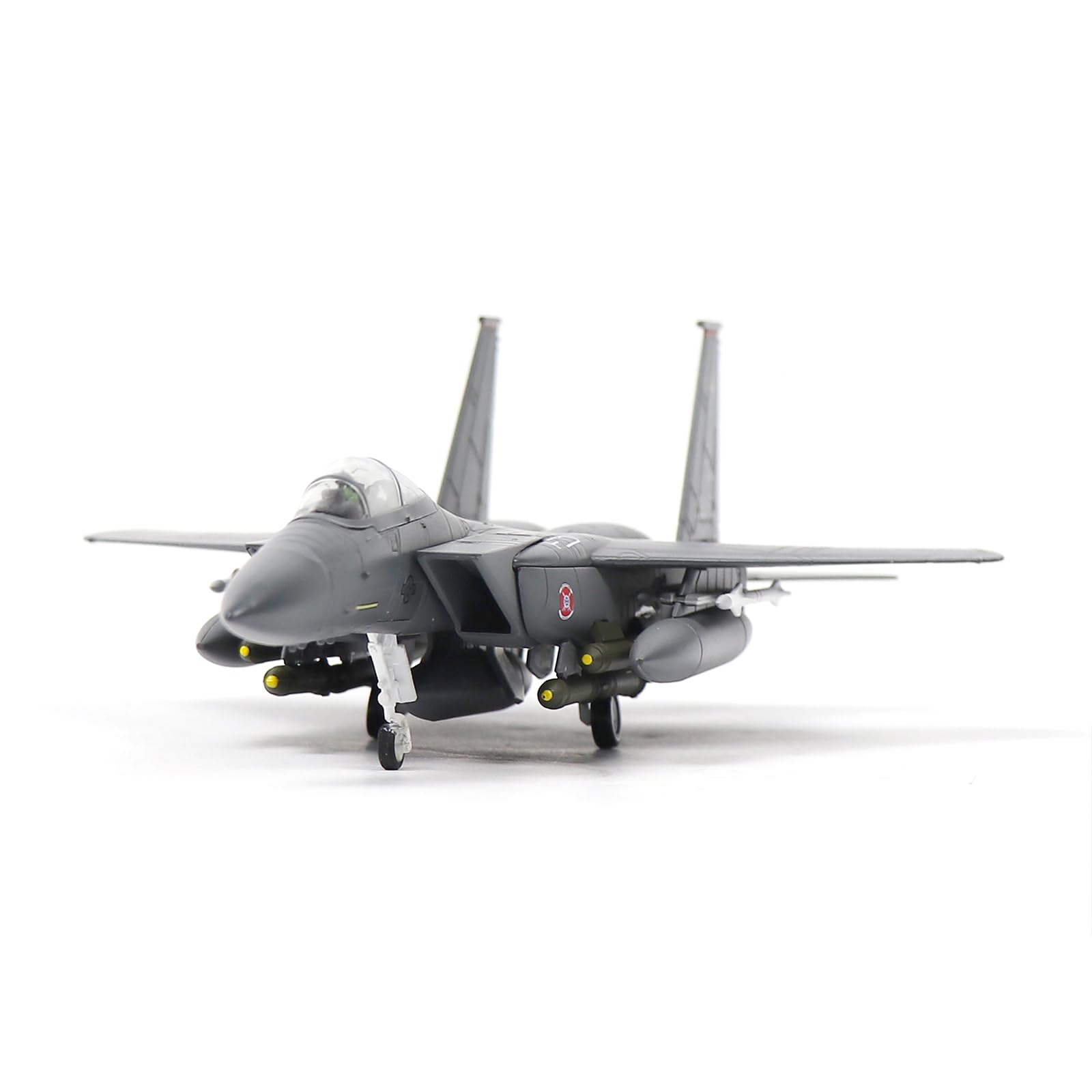 1:100 Diecast Metal F-15E American Eagle Attack Aircraft - US Air Force Twin-Engine Model