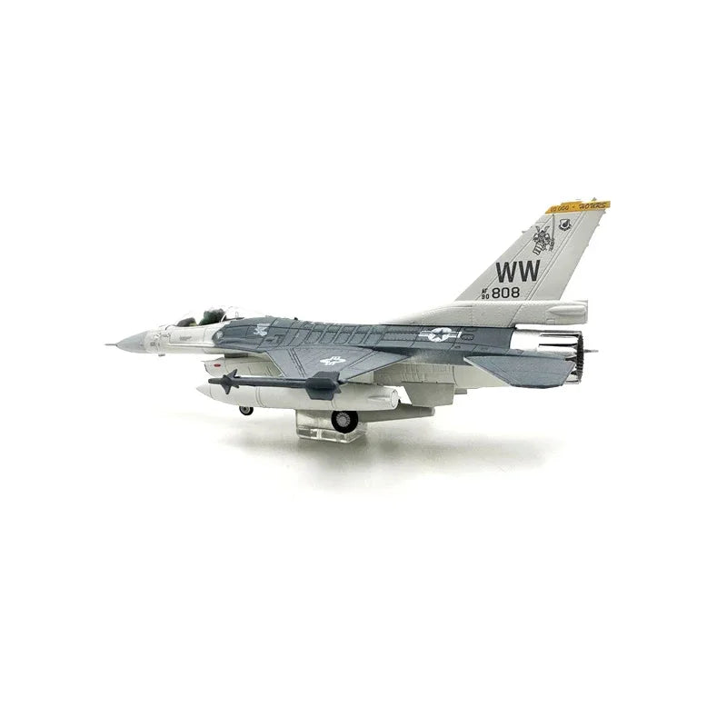 NUOTIE 1/100 F-16C Fighting Falcon Fighter Model Metal DieCast Avion Jet Kit Avion de Chasse Modèle Avion Militaire pour Collection et Cadeau NUOTIE 1/100 F-16C Fighting Falcon Fighter Model Metal DieCast Avion Jet Kit Avion de Chasse Modèle Avion Militaire pour Collection et Cadeau