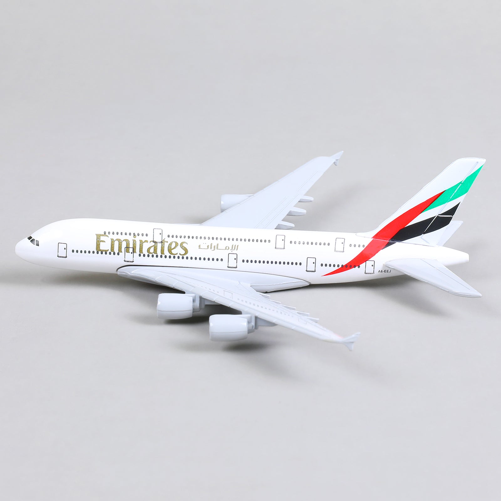 1/400 Diecast Metal Emirates Airbus A380 Passenger Airliner Model, Collector's Display by QIYUMOKE