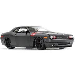 1:24 Die-cast 2008 Dodge Challenger Muscle Car Scale Model Building Kit, MAISTO