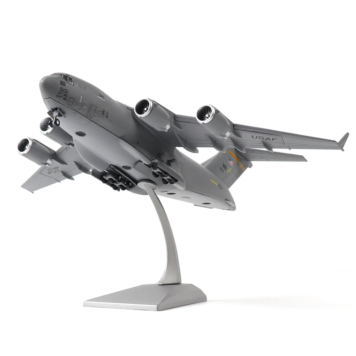 NUOTIE Model C-17 Globemaster III diecast metal model aircraft in gray, underside view