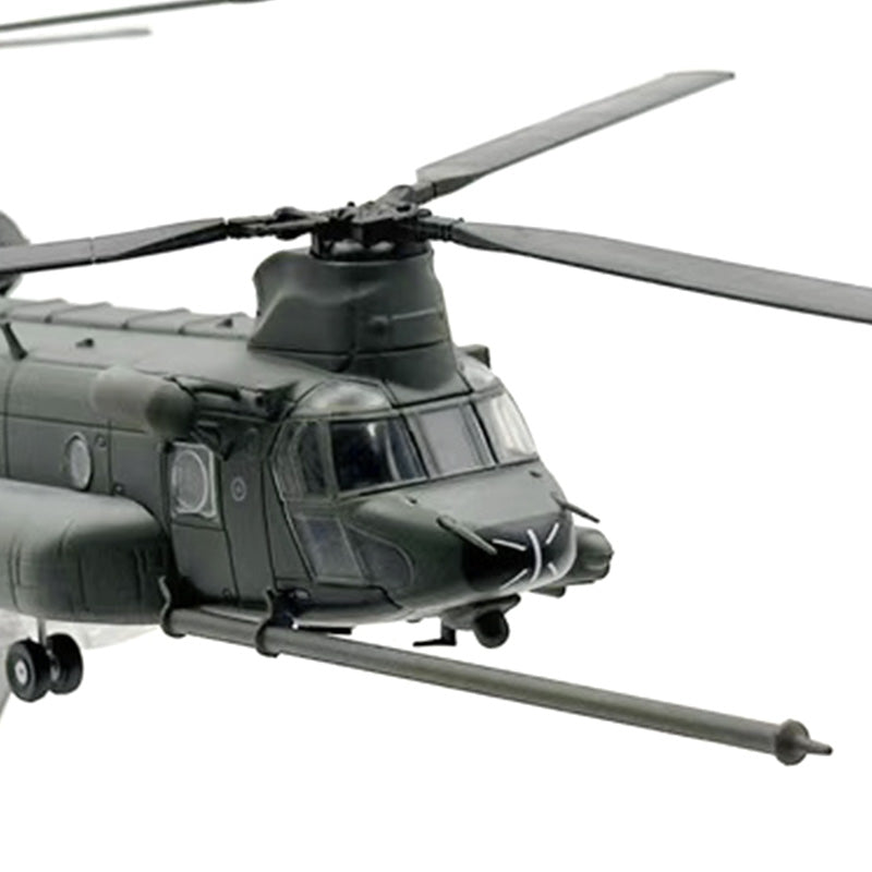 NUOTIE Model MH-47G Chinook helicopter in grey with detailed front view and weaponry