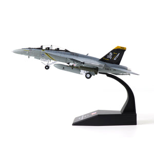 NUOTIE 1/100 F/A-18 Super Hornet model in grey with details, side profile