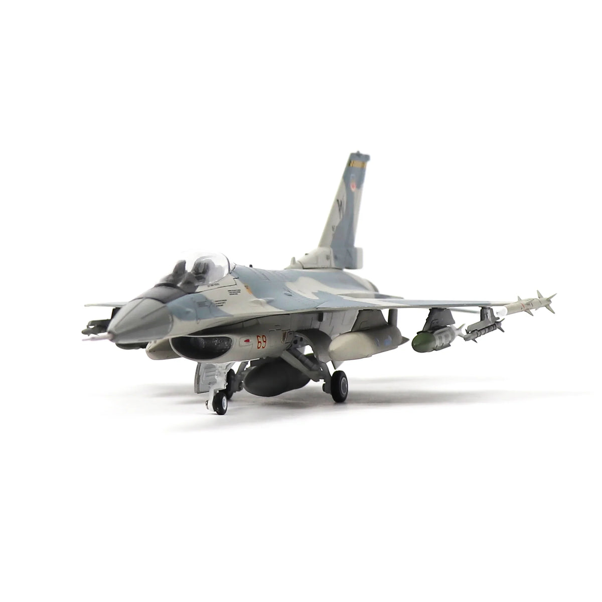 NUOTIE F-16C Fighting Falcon model in navy, side view with weapons