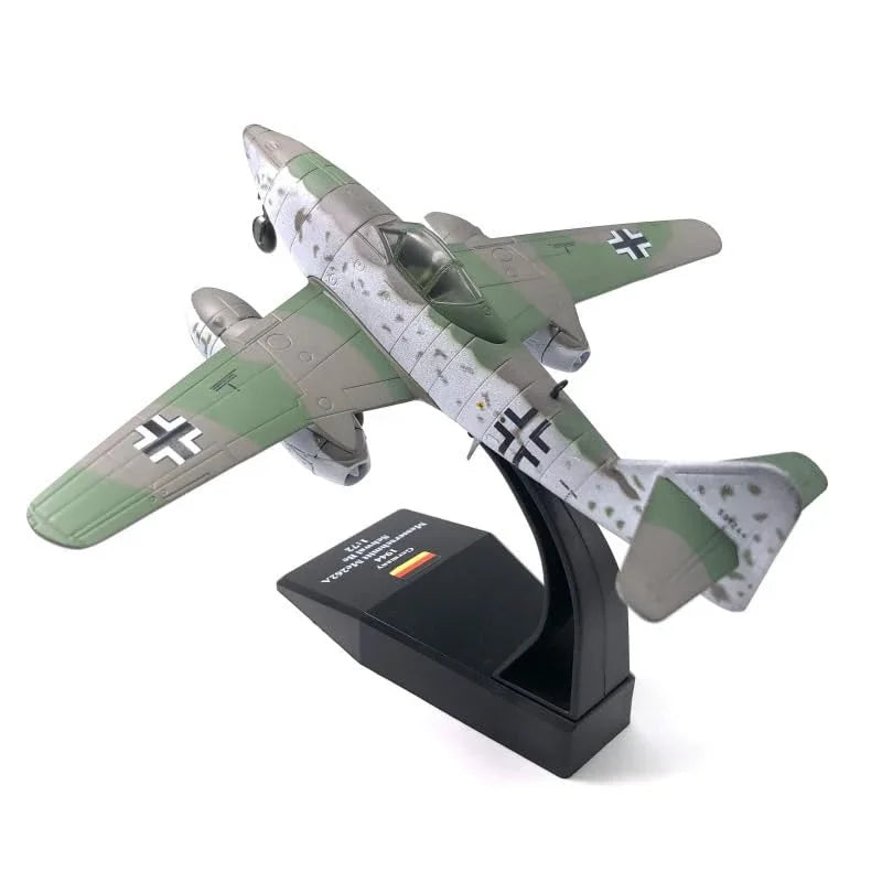 NUOTIE Me-262 Stormbird model aircraft in green camouflage, top view with display stand