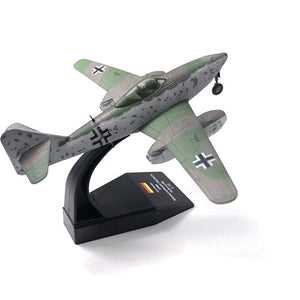 NUOTIE 1/72 Scale Me-262a Schwalbe Corsair Fighter Model Pre-Build World War II Stormbird Vintage Warplane Model Metal Diecast Aircraft for Display Collection or Gift