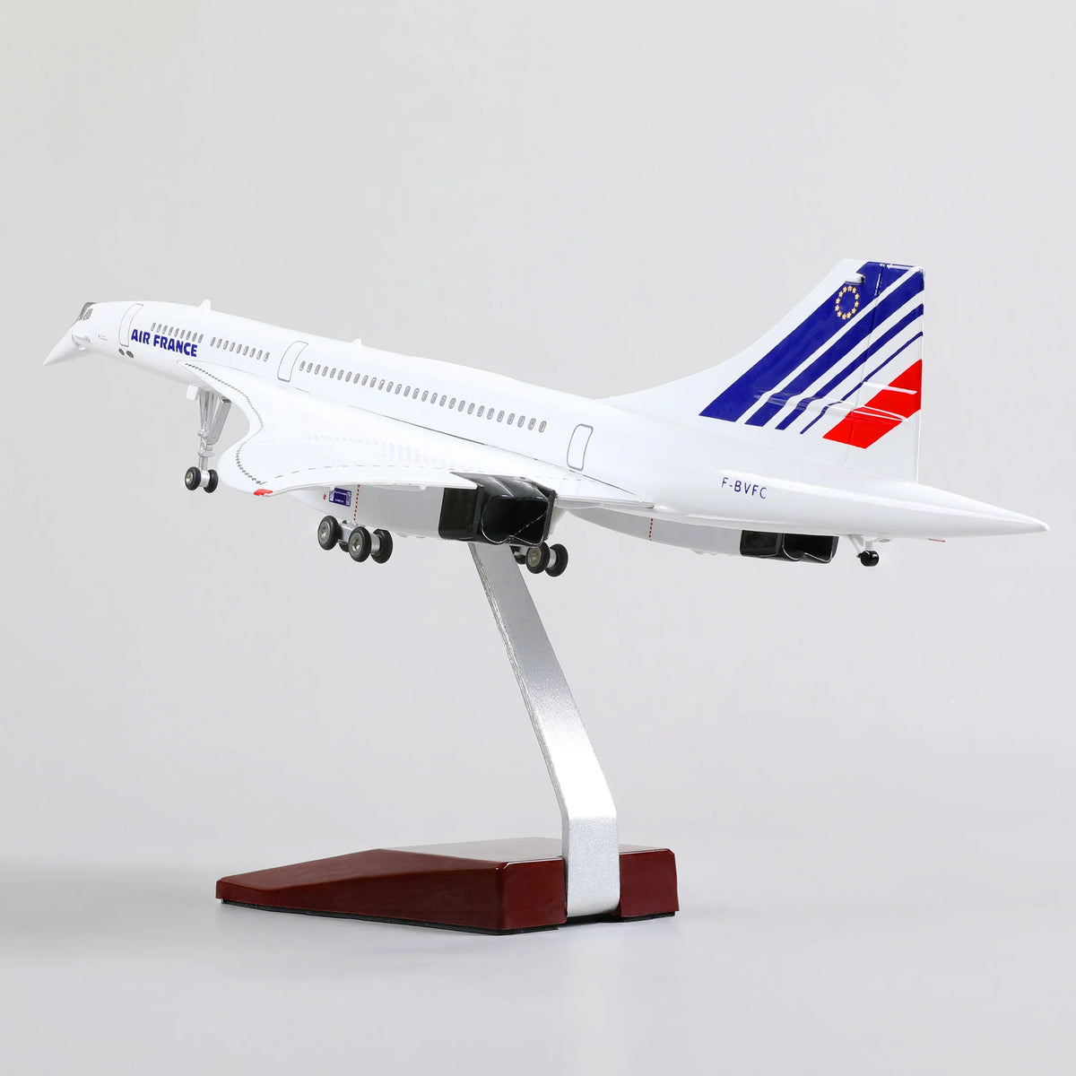 QIYUMOKE Concorde Air France diecast airplane model side view on display stand