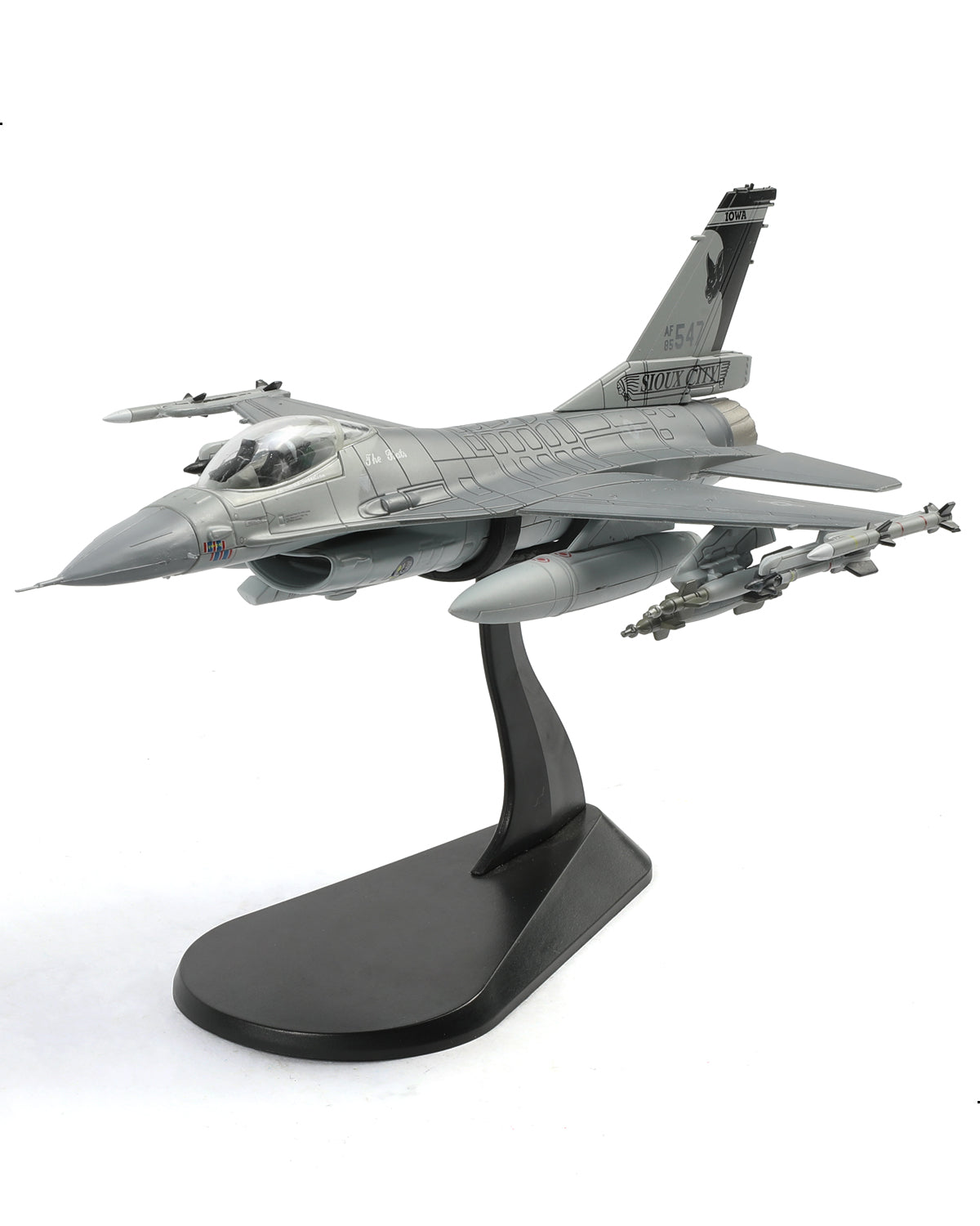 NUOTIE F-16 Fighting Falcon model in black with missiles, side profile view