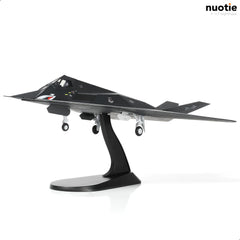 1/72 F-117 Nighthawk Diecast Metal Model - USAF Stealth Attack Jet (Edwards AFB 85-831)