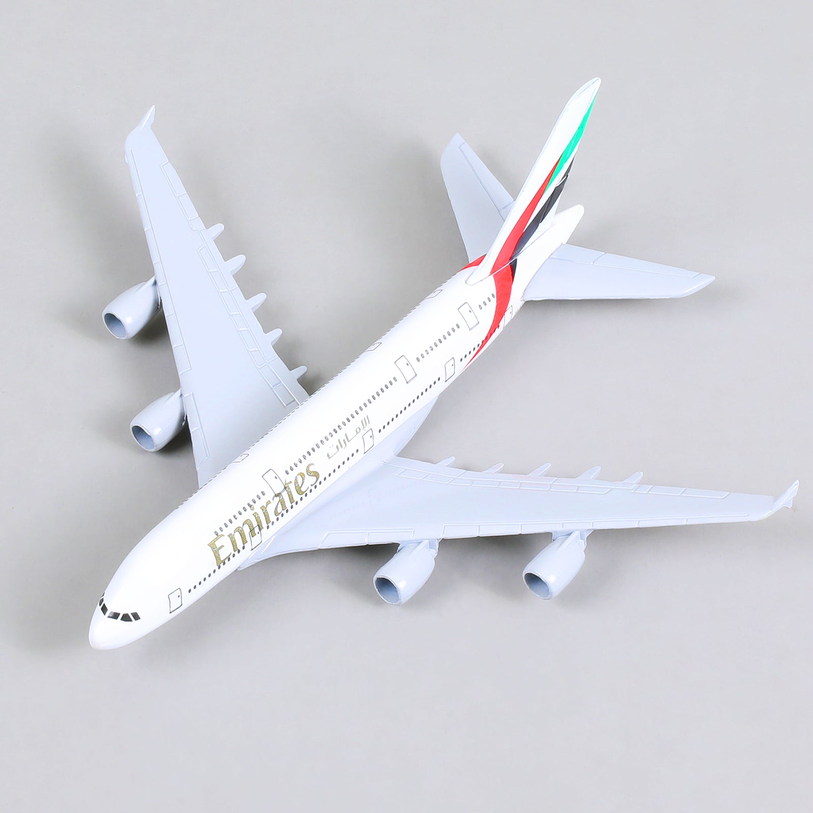 1/400 Diecast Metal Emirates Airbus A380 Passenger Airliner Model, Collector's Display by QIYUMOKE