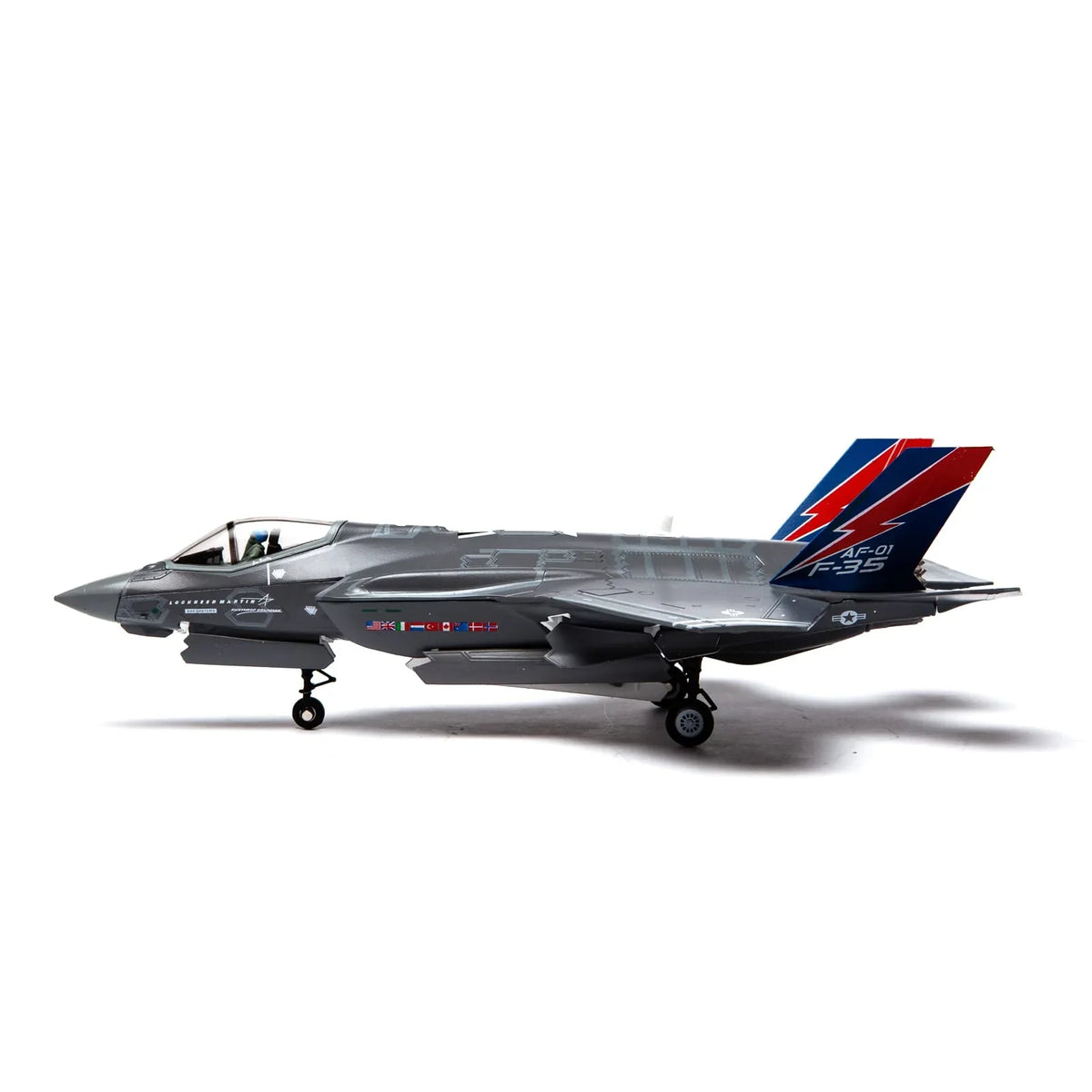 NUOTIE F-35A Lightning II model in navy, side profile view