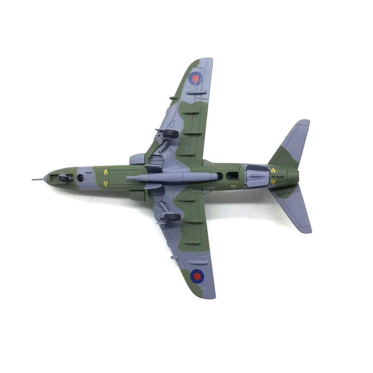 NUOTIE 1/100 BAE Systems Hawk model in green aircraft underside view
