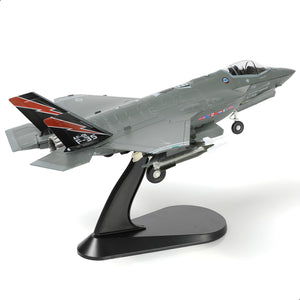 1/72 F-35A Lighting II Fighter Aircraft Model Fighter U.S. Airforce AF-01 Die-cast Aircraft Model with Display Stand Squadron F35A Beast Mode (AF-01) Model Collection Gift for Adults