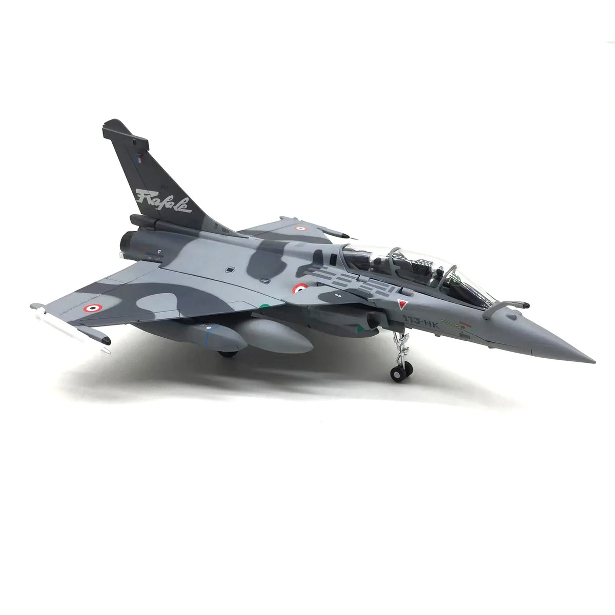 NUOTIE Model Dassault Rafale B diecast metal model aircraft in gray with NATO markings, top view