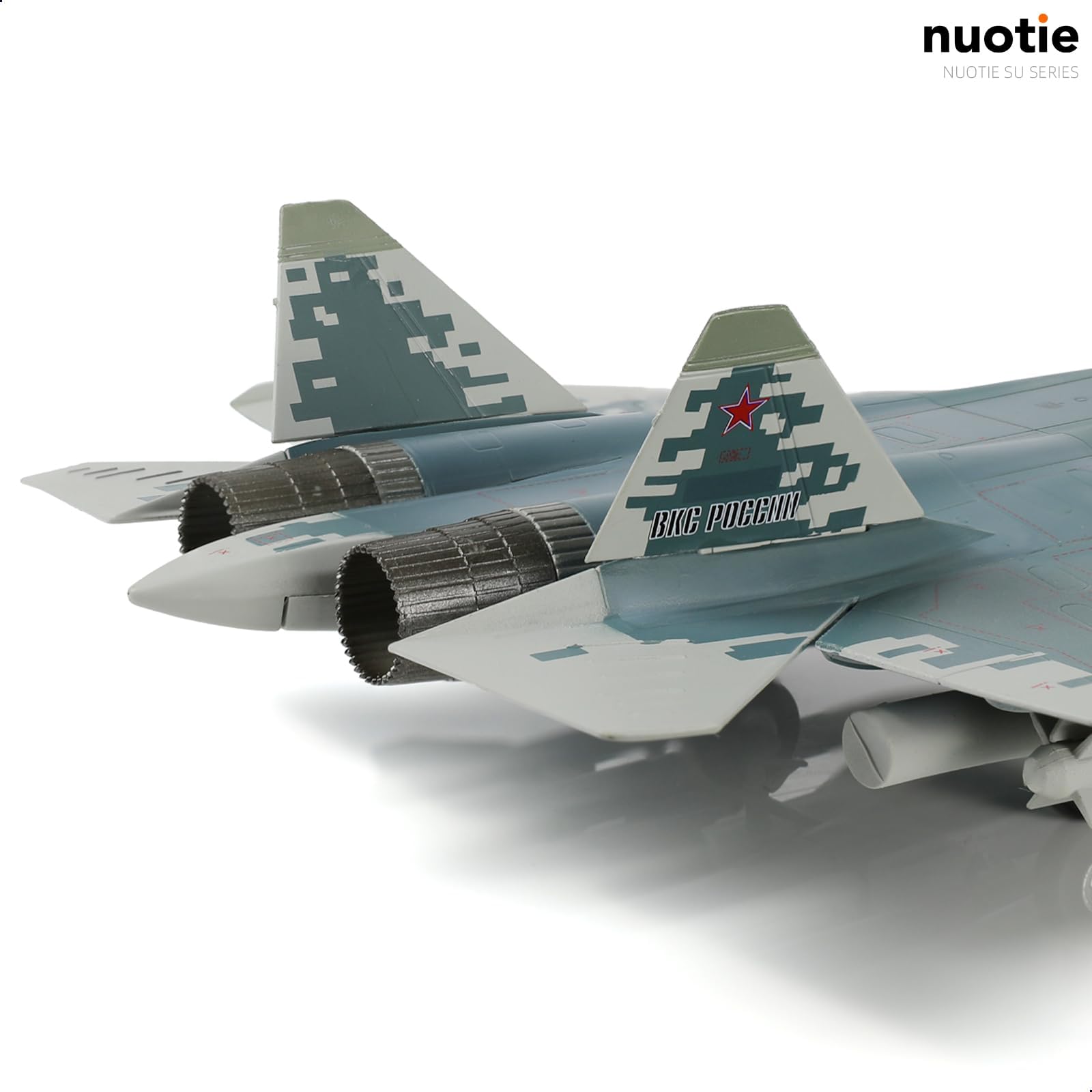1/72 su-57 金属製 Amazon.com: Model, SU-57 Fighter Jet in Alloy, 1/72 Scale
