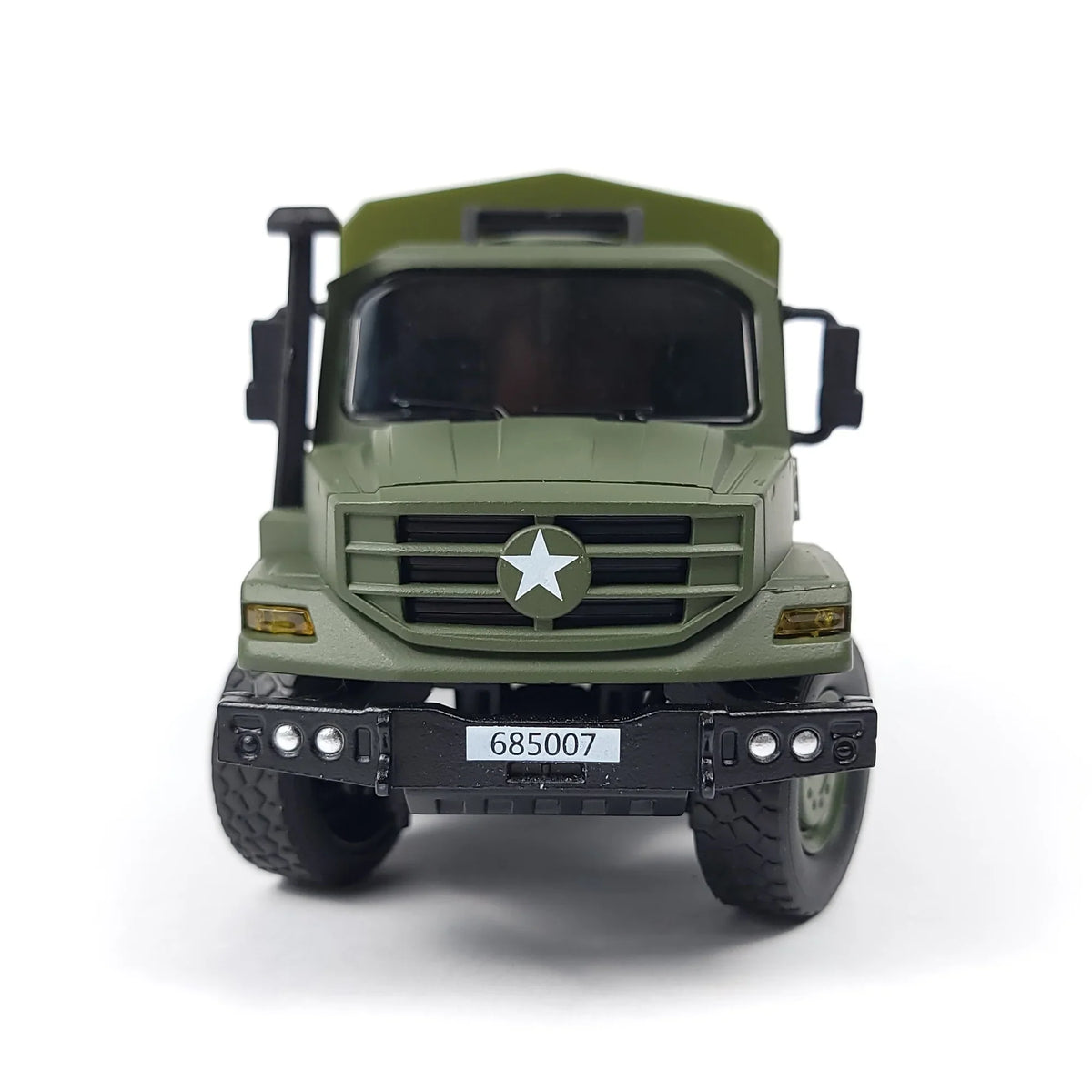 Front view of the NUOTIE military truck featuring a star emblem and visible license plate.