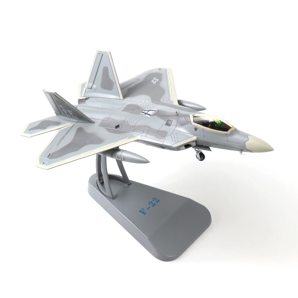 NUOTIE F-22 Raptor model on stand, aircraft front view