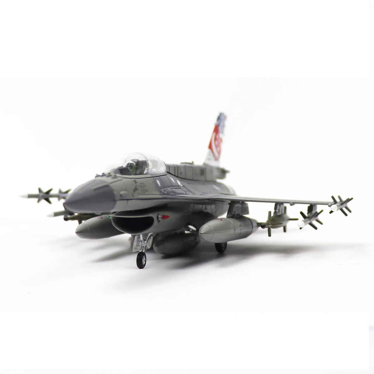 NUOTIE F-16D Fighting Falcon diecast model in gray with missiles, front view