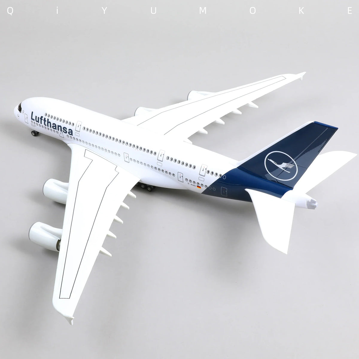 QIYUMOKE Airbus A380 Lufthansa diecast airplane model top view