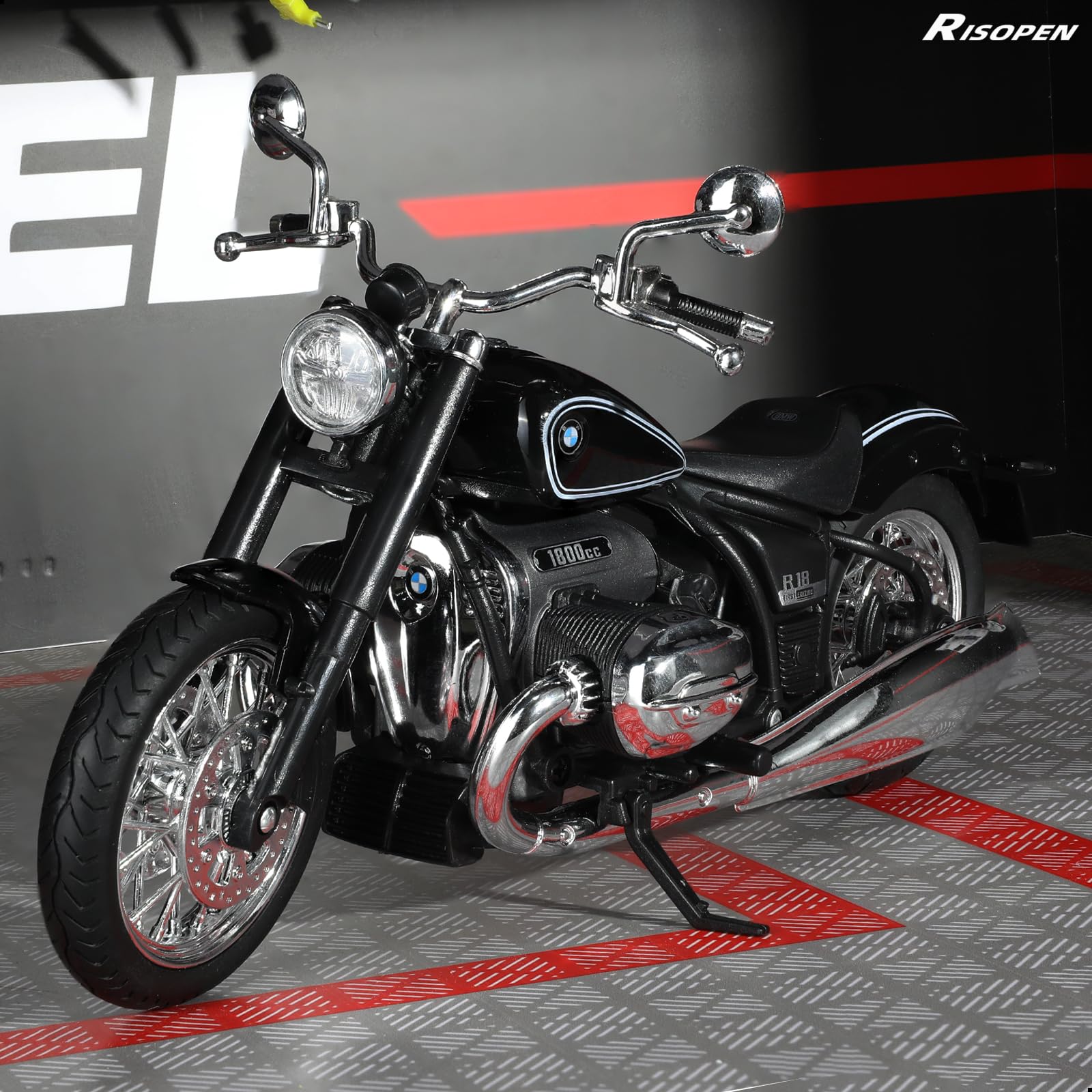 1/12 Die-cast BMW R18 Motorcycle Scale Model, Black, Welly