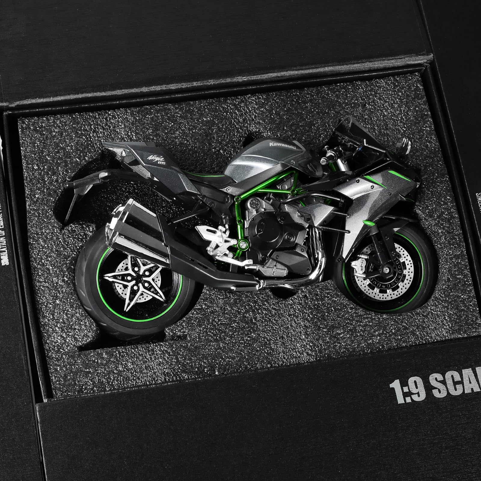 1:9 Die-cast Ninja H2R Track Version Motorcycle Scale Model, Black, Kawasaki