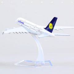 1/400 Diecast Metal Lufthansa Airbus A380 Passenger Jet Model, Germany Collector's Display by QIYUMOKE