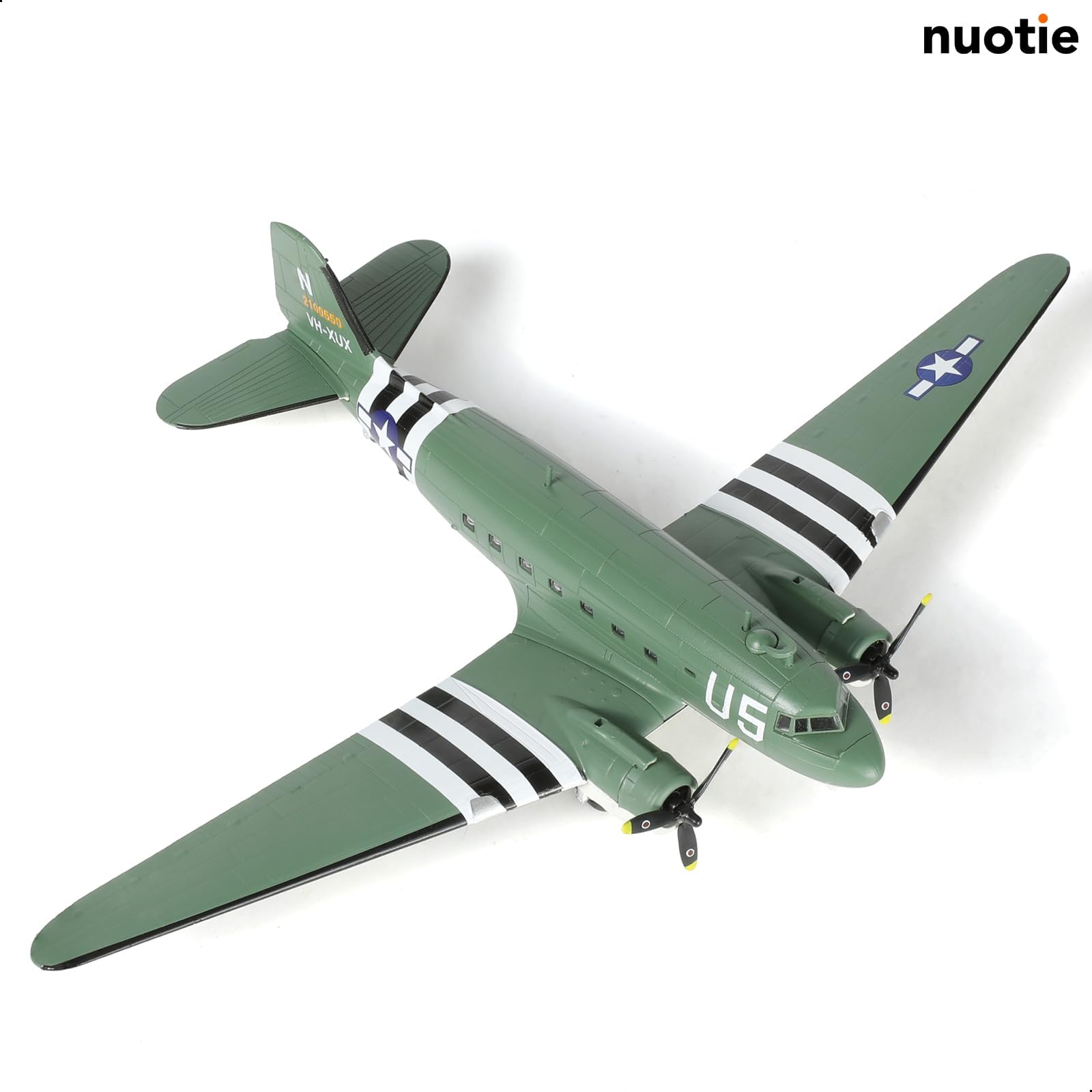 1/100 Douglas C-47 Skytrain Diecast Metal Model - WWII "Buzz Buggy" Transport Aircraft