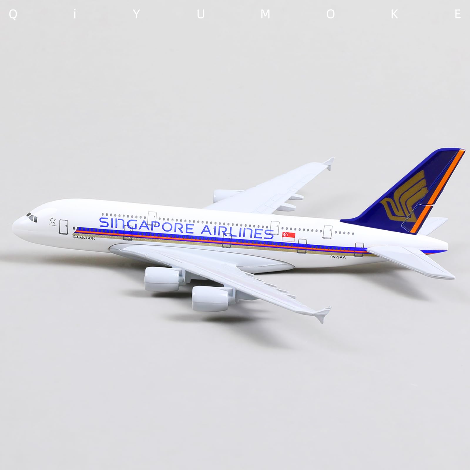 1/400 Diecast Metal Singapore Airlines Airbus A380 Passenger Jet Model, Collector's Display by QIYUMOKE