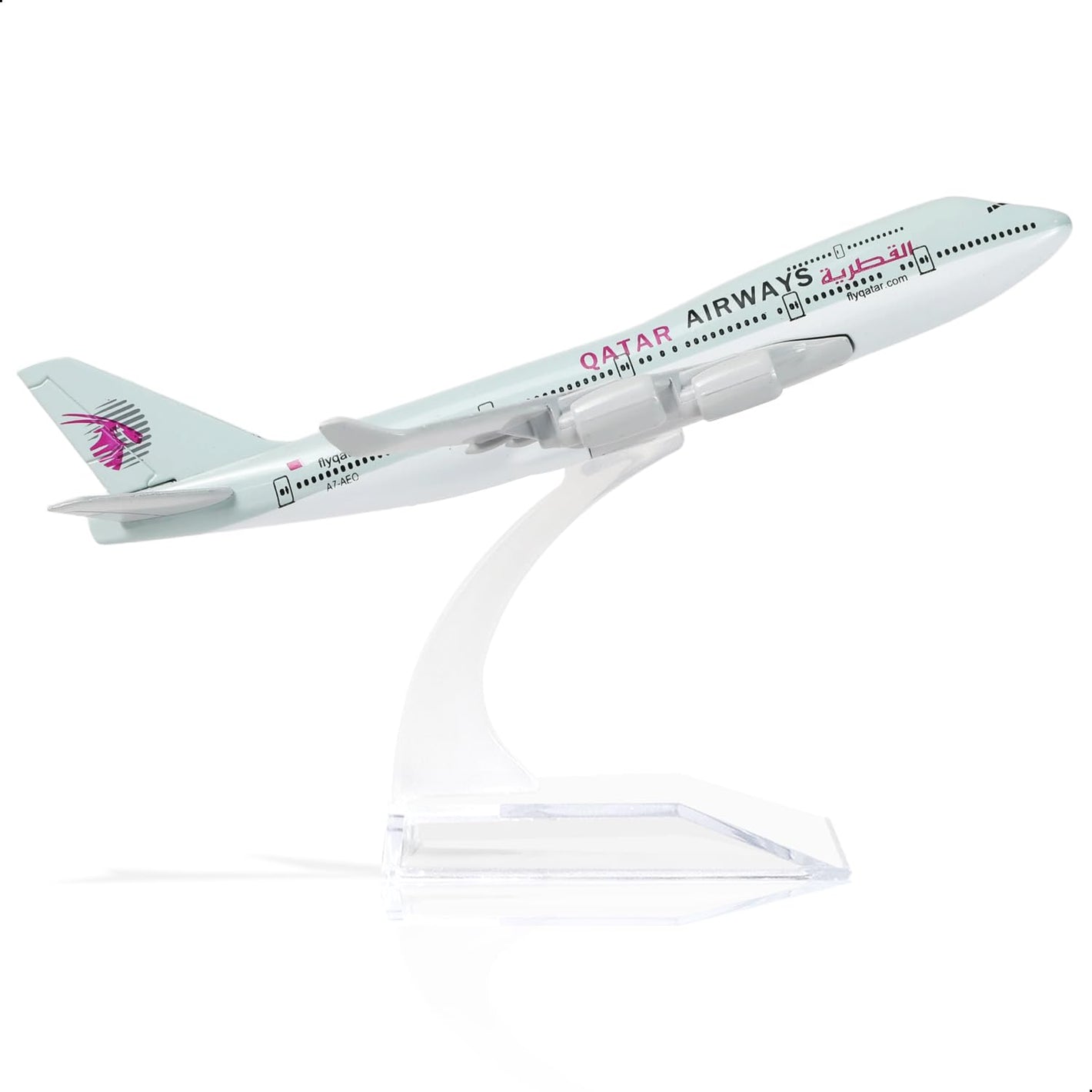 1/400 Qatar 747 Alloy Plane Model Kits -747 Diecast Metal Airplane Model with Stand (6 inches Long) Airways Boeing Model Plane Gifts for Aviation Enthusiasts, Desktop Display Decorations
